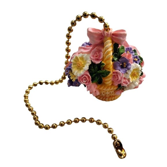 Miniature Floral Basket Light Lamp Pull - Picture 1 of 6